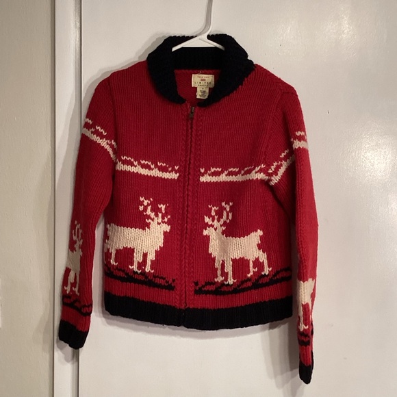 Limited America Hand Knit Red Knit Sweater with Reindeer Design 100% wool - Picture 1 of 3